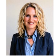 Carrie Wolinetz